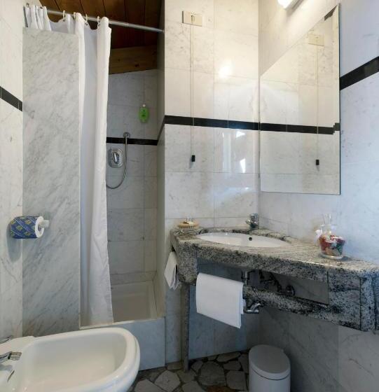 חדר סטנדרט, Caselle