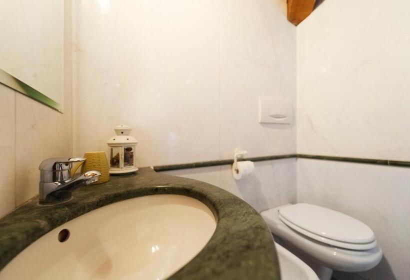 חדר סטנדרט, Caselle