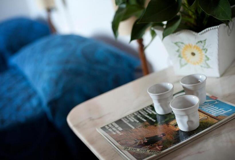 חדר סטנדרט, Caselle