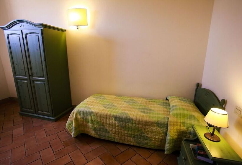 דירת שלושה חדרים, Fattoria Abbazia Monte Oliveto