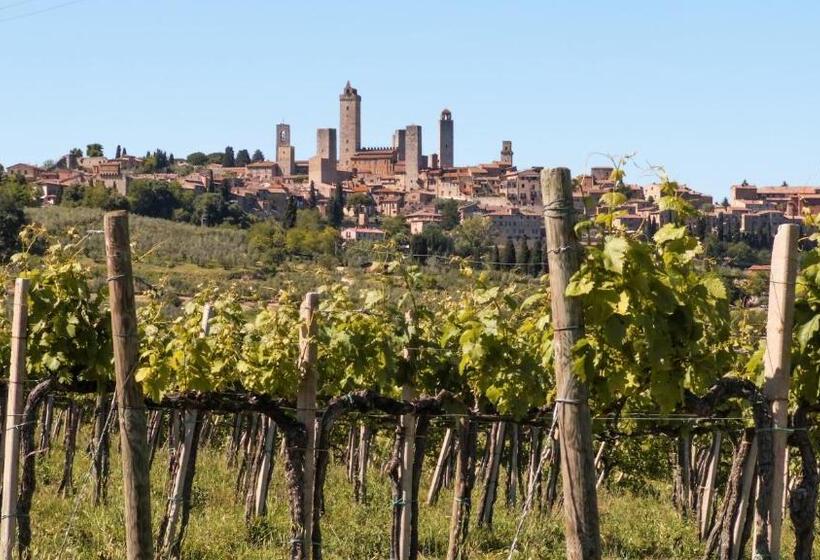 스탠다드 룸, Fattoria Abbazia Monte Oliveto