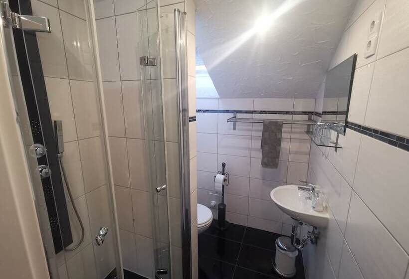 חדר סטנדרט, Hennetaler Hof