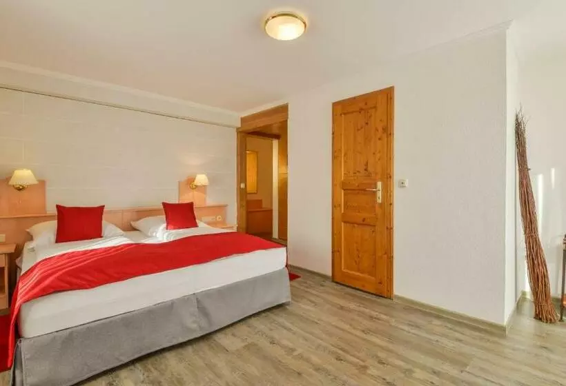 اتاق استاندارد با بالکن, Landhotel Zum Metzgerwirt
