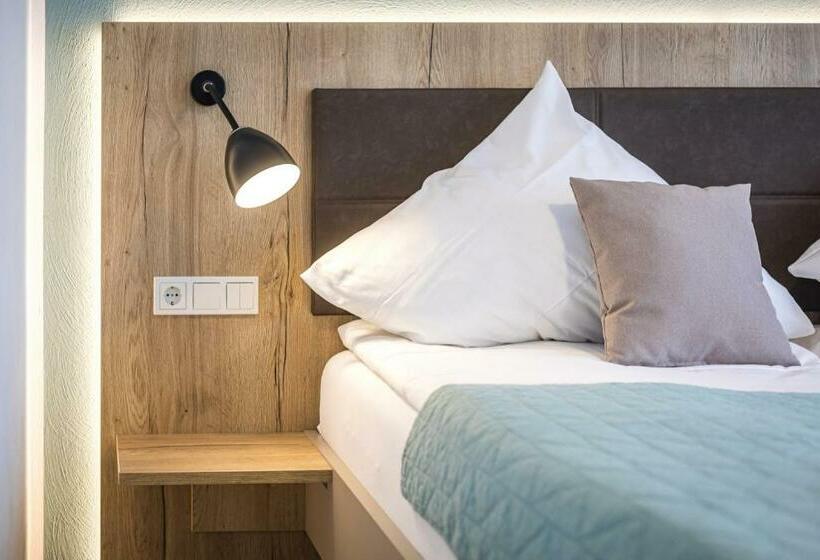 غرفة قياسية, Lehn