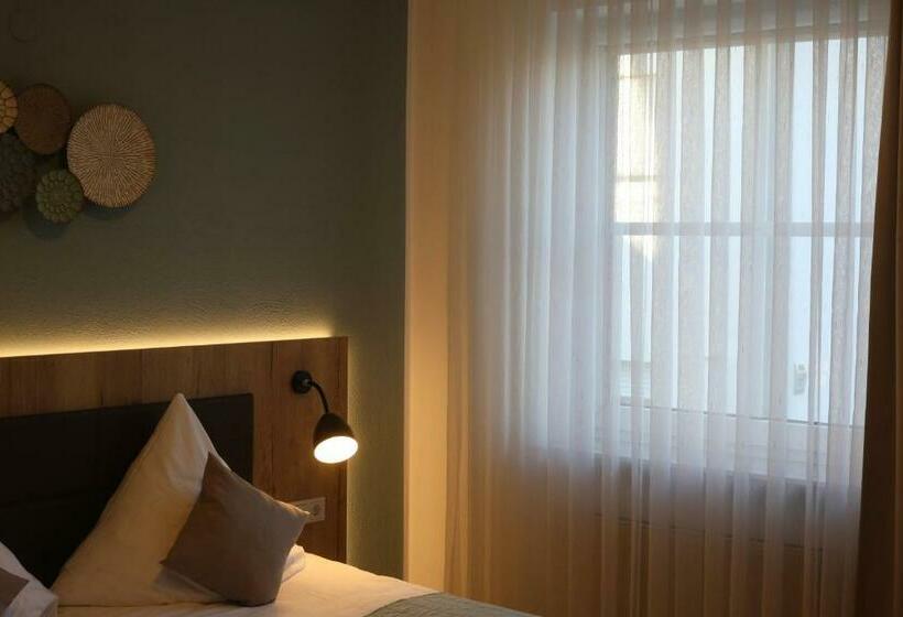 غرفة قياسية, Lehn