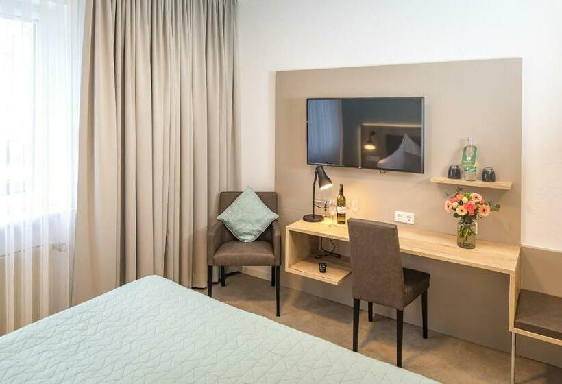 غرفة قياسية, Lehn