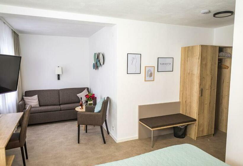 غرفة قياسية, Lehn