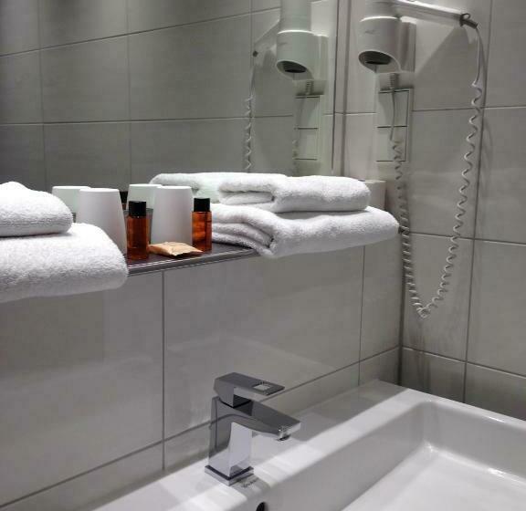 חדר סטנדרט נוף לאגם, Seehotel Forst