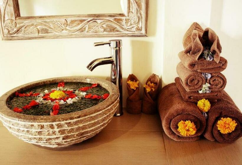 חדר סופריור נוף לגינה, Holiway Garden Resort & Spa   Bali