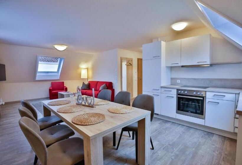 １ベッドルームペントハウスアパート, Ochsen