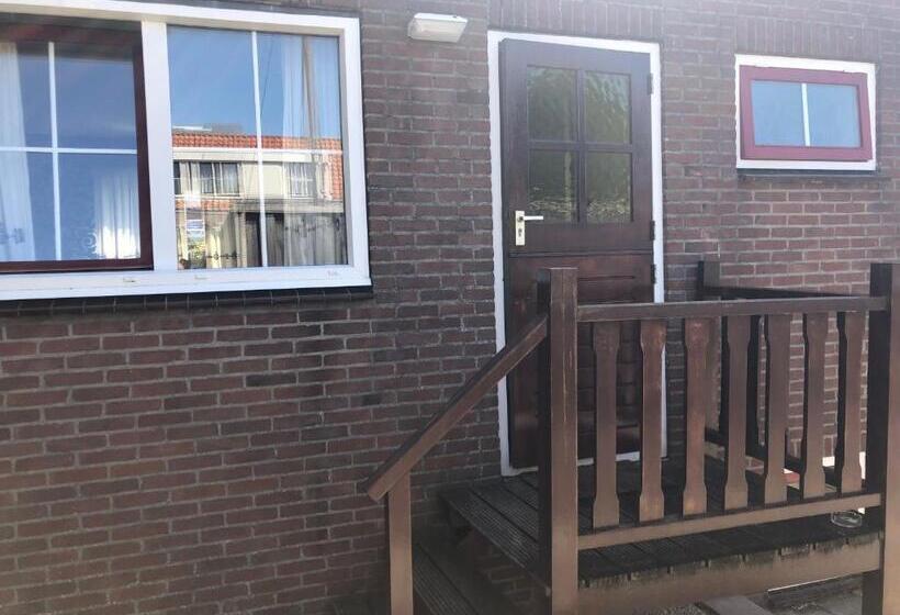 １ベッドルームアパートメント, Restaurant De Boekanier