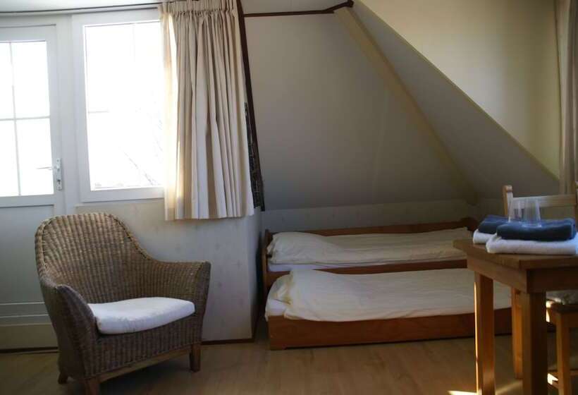 ファミリールーム, Restaurant De Boekanier