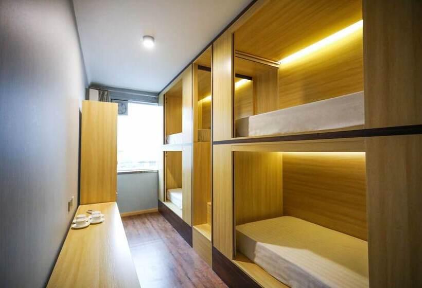 공동 객실, Alley Youth Hostel