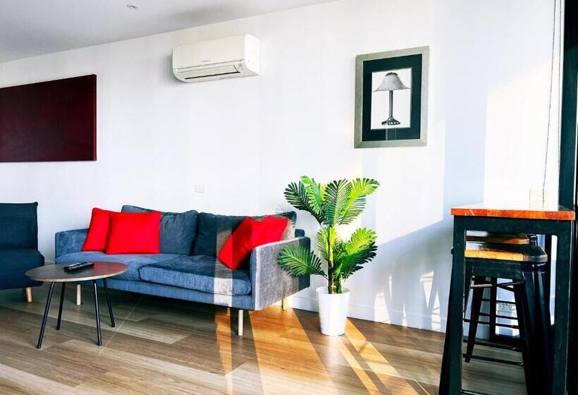 דירת 2 חדרים סופריור, Aura On Flinders Serviced Apartments