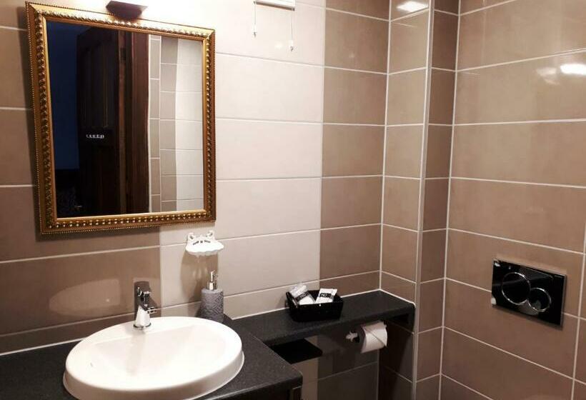 带3个卧室的套间, B&b De Dubbelmolen
