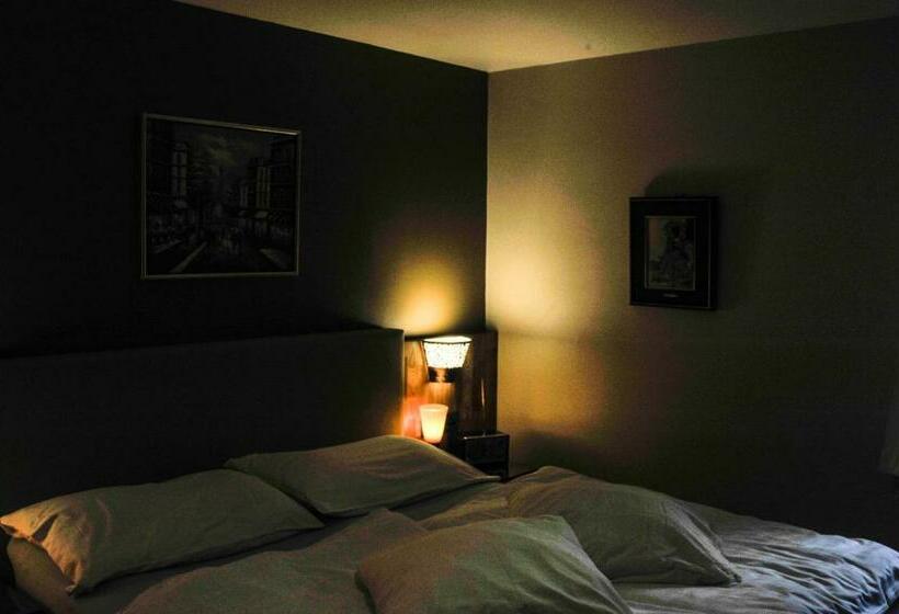 جناح, B&b De Dubbelmolen