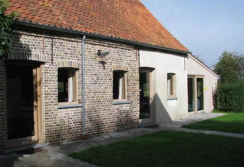 Talo 1 Makuuhuone, B&b Le Plat Pays Oostkamp Brugge