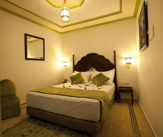 اتاق لوکس, Dar Yasmine