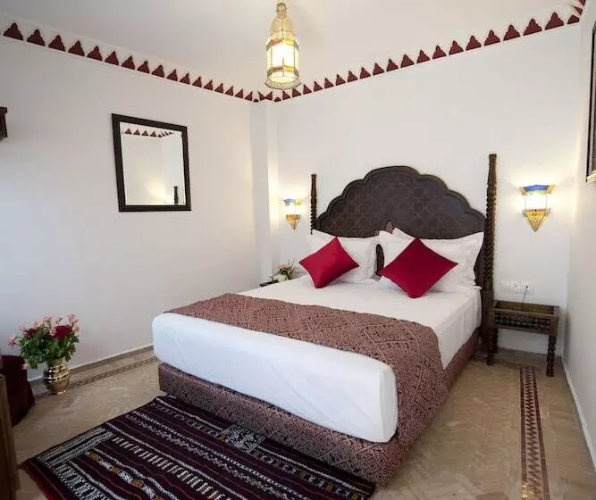 اتاق لوکس, Dar Yasmine