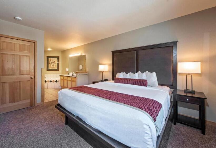 דירת שלושה חדרים, Grand Timber Lodge