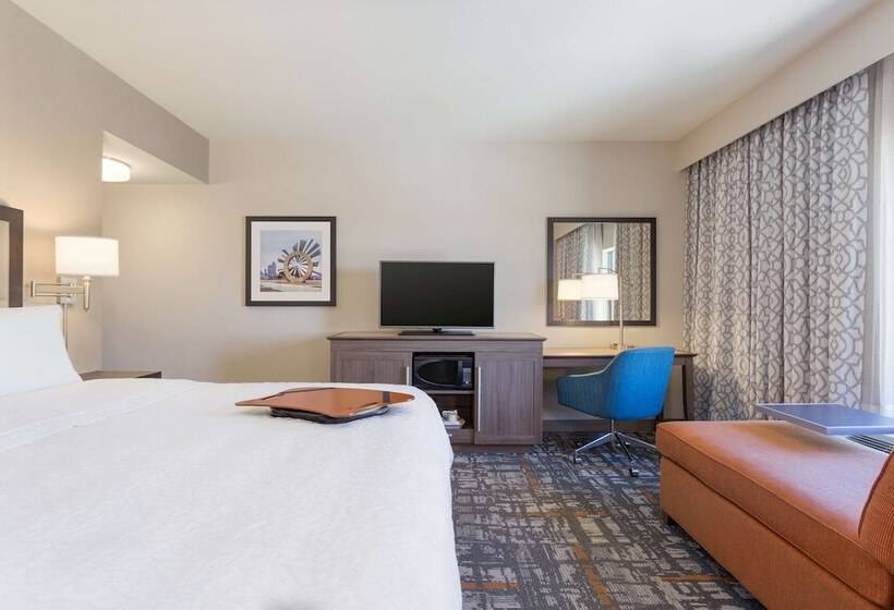Номер Стандарт Кровать Кинг Адаптированный для Инвалидов, Hampton Inn & Suites West Des Moines/sw Mall Area