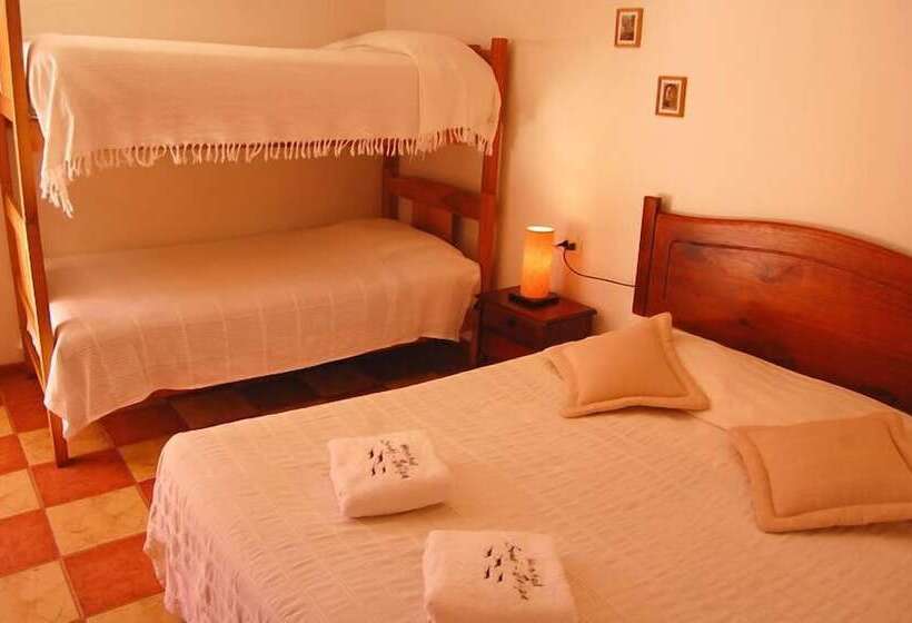 غرفة قياسية رباعية, Hostal Sumaj