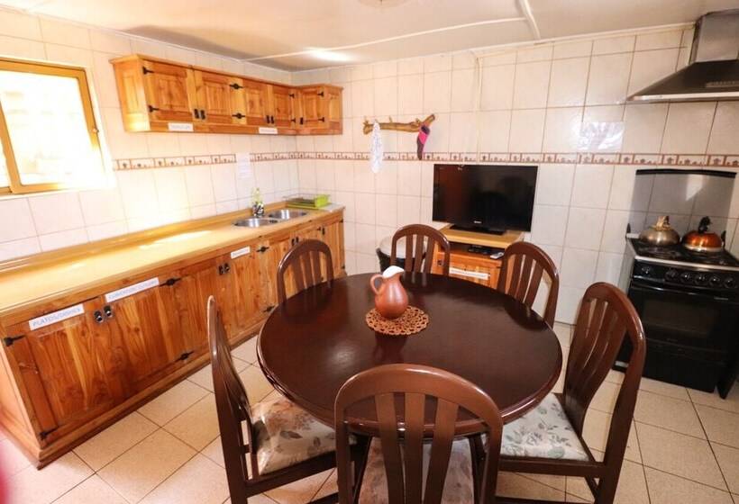 スタンダード4人部屋, Hostal Sumaj