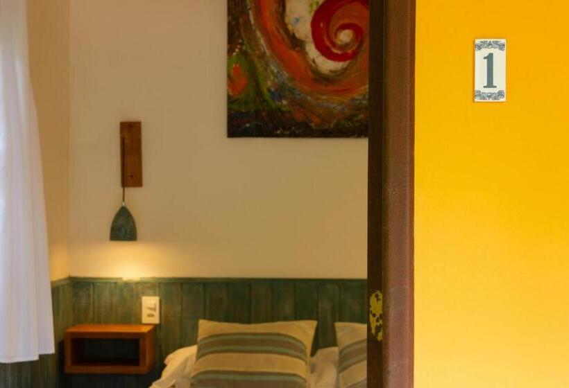 اتاق استاندارد سه نفره, Pousada Aquarela