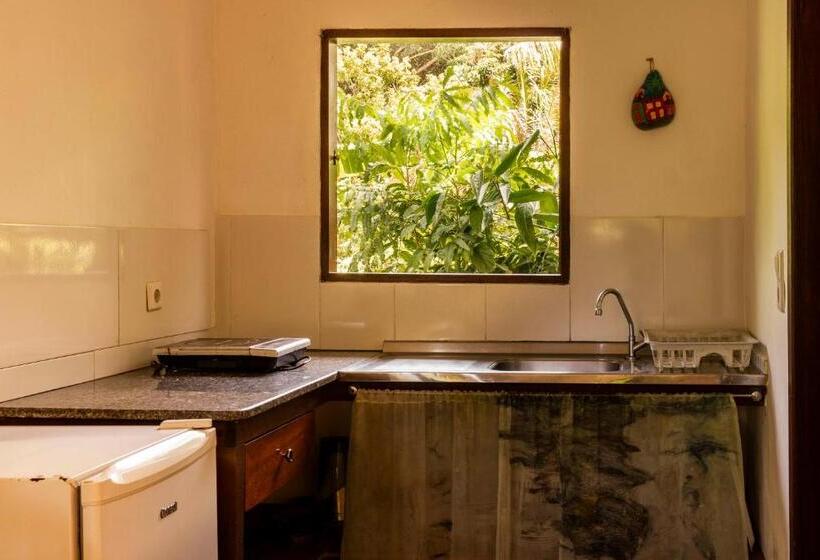 استودیو خانوادگی, Pousada Aquarela