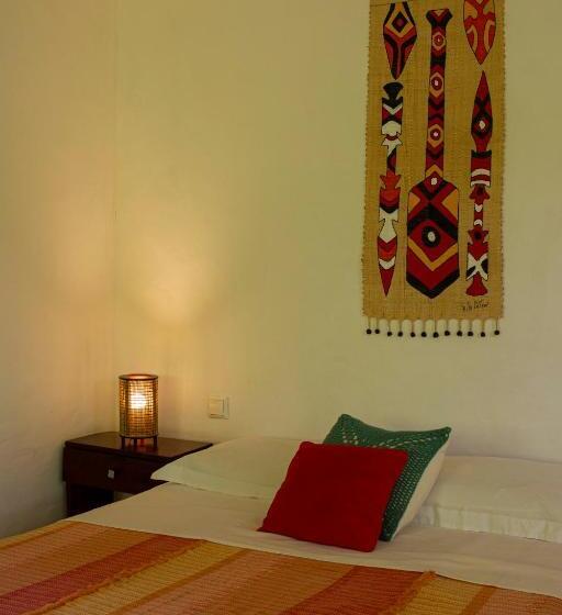 استودیو خانوادگی, Pousada Aquarela