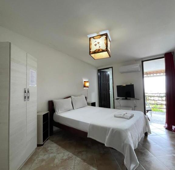 جناح مطلّ علي البحر, Pousada Beijos Y Abraços