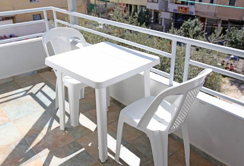 آپارتمان 1 خوابه با بالکن, Star Hotel Saranda