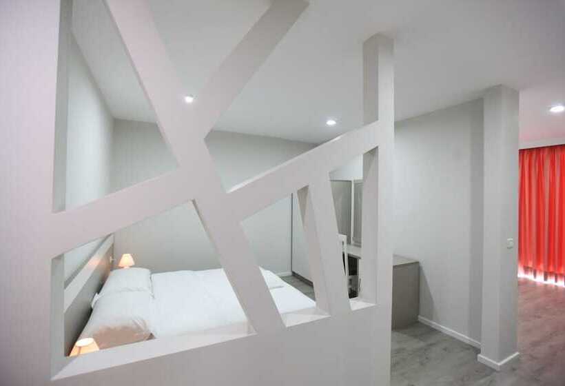 バルコニー付き１ベッドルームアパートメント, Star Hotel Saranda