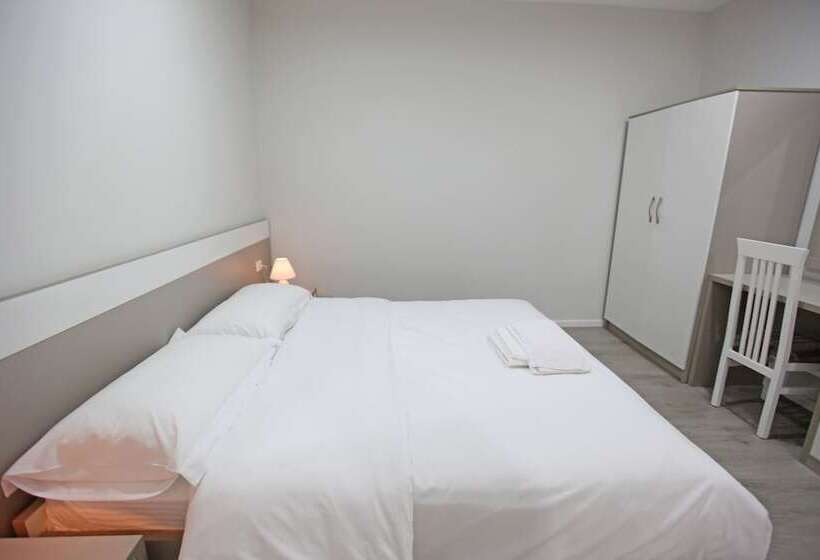 آپارتمان 1 خوابه با بالکن, Star Hotel Saranda