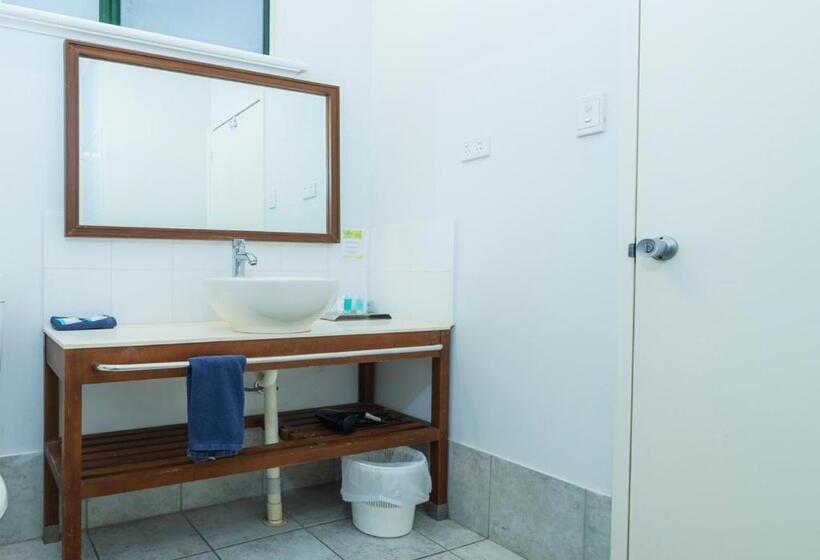 اتاق استاندارد با تخت بزرگ, Kimberley Croc Motel