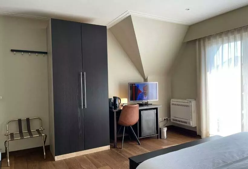バルコニー付きデラックスルーム, Villa