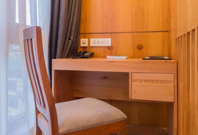 Deluxe Room Mountain View, Pelyang Boutique