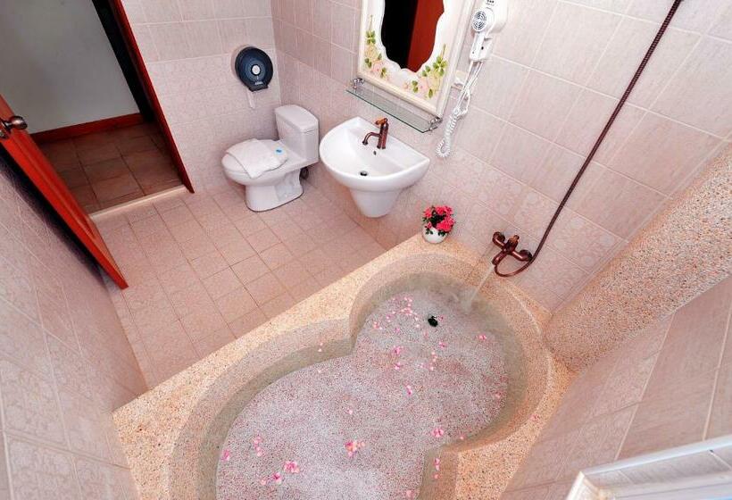 اتاق سوپریور, Kenting Avignon