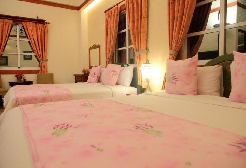 اتاق استاندارد چهار تخته, Kenting Avignon