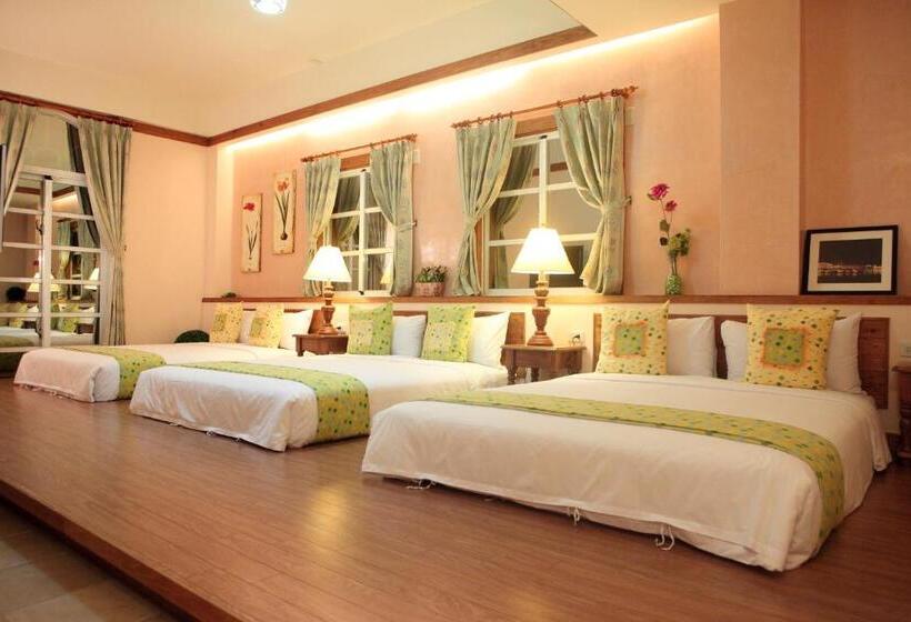 اتاق خانوادگی, Kenting Avignon