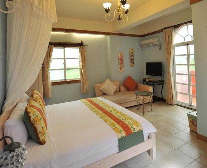 اتاق لوکس, Kenting Avignon