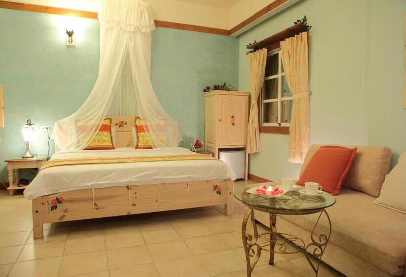 اتاق لوکس, Kenting Avignon