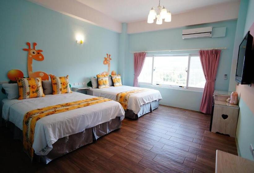 اتاق خانوادگی, Kenting Avignon