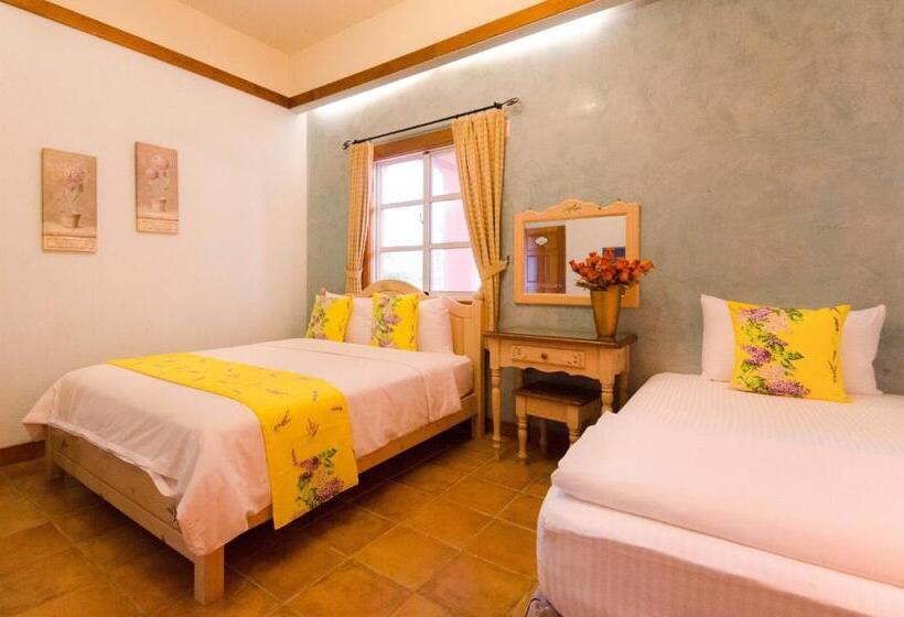 اتاق راحتی سه تخته, Kenting Avignon