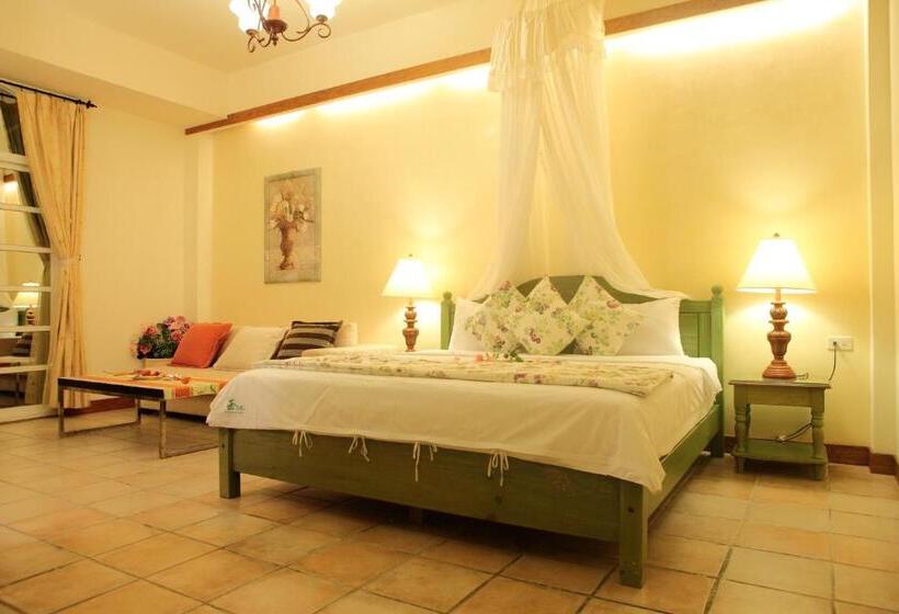 اتاق لوکس, Kenting Avignon