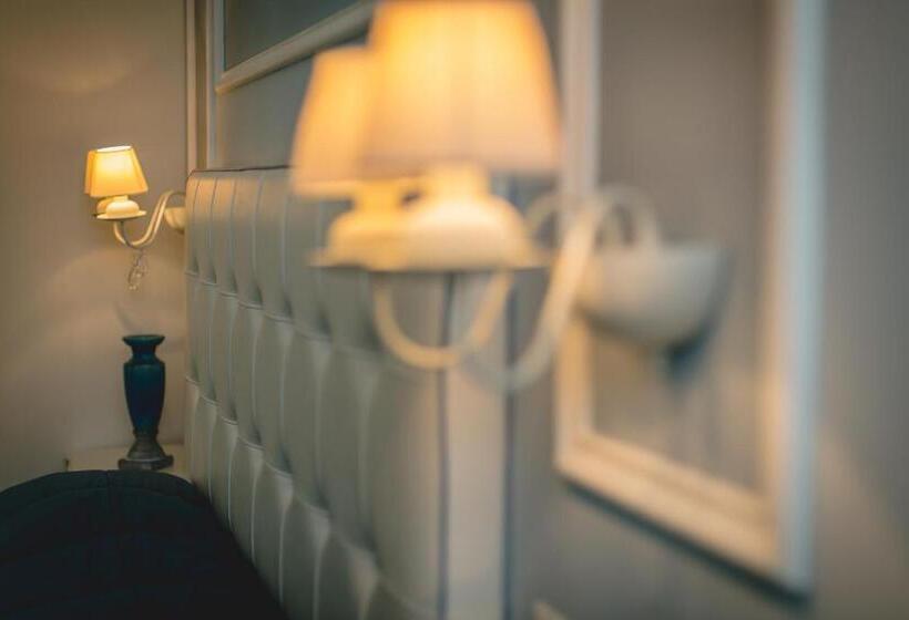 اتاق استاندارد چهار تخته, Boutique Hotel La Casa Di Morfeo