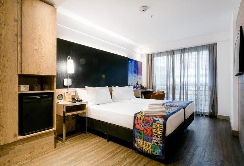 수피리어 룸, Arena Ipanema