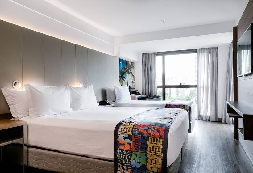 디럭스 트리플 룸, Arena Ipanema