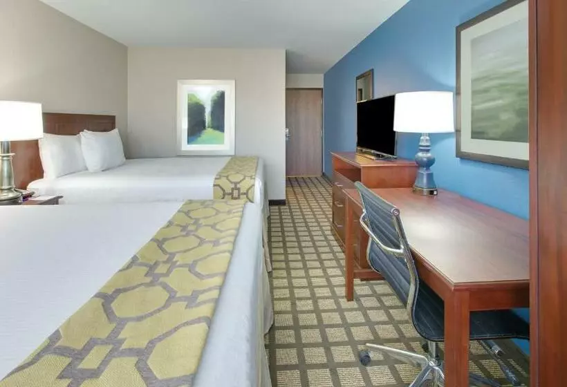 スタンダードルーム, Quality Inn & Suites