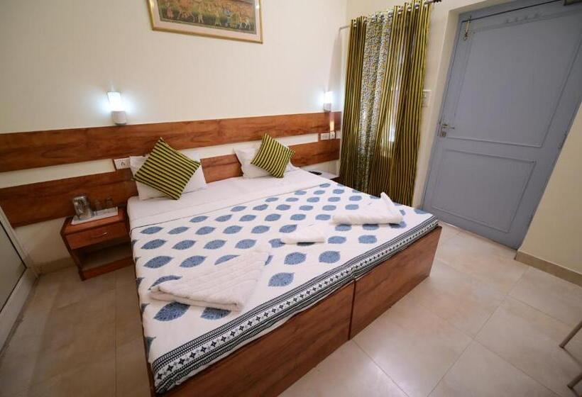 Четырехместный Номер Стандарт, Chitra Katha A Story Per Stay